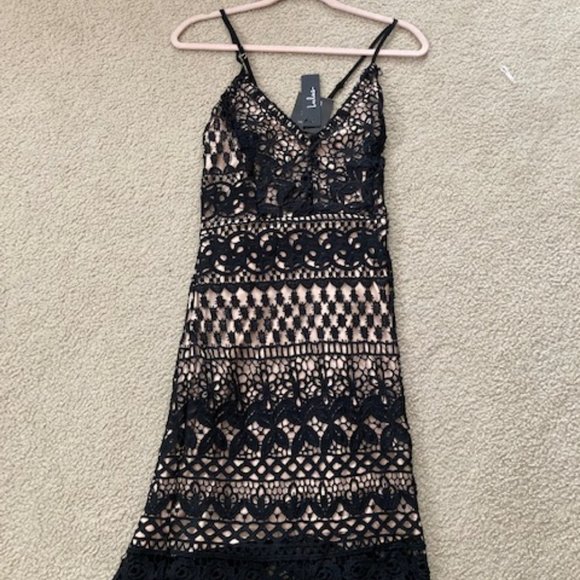 LULUS BLACK LACE BODYCON DRESS - Picture 3 of 4